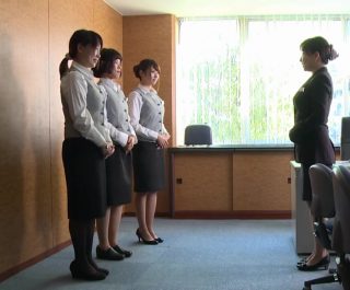 Trói em lại rồi hiếp em đến tê người