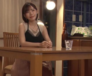Cô vợ nứng đụ nhau với kẻ tù tội