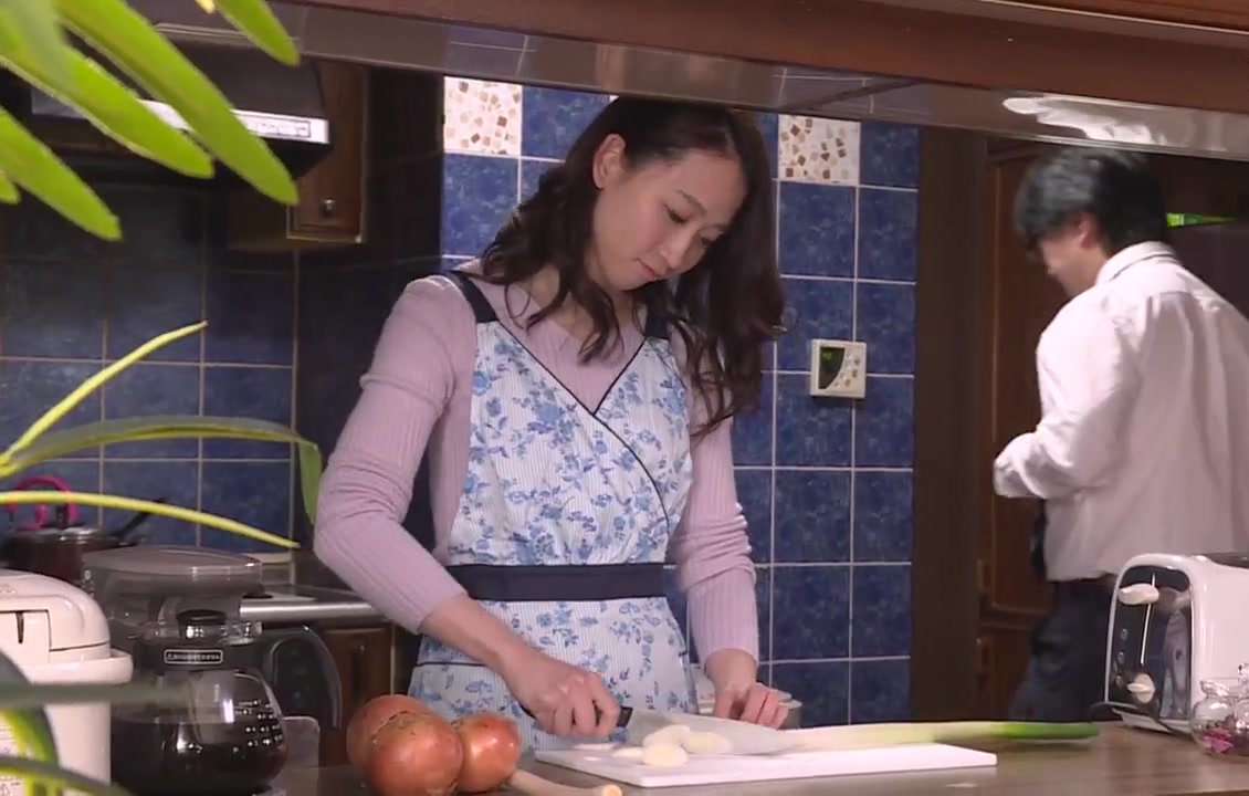 Trao đổi vợ với nhau để tìm cảm giác mới