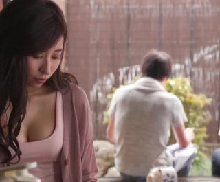 Phang lồn chị dâu có thai vì ông anh vô sinh